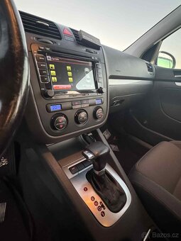 Volkswagen Golf 5 • 1.6 FSI • Automat • 85 kW - 5