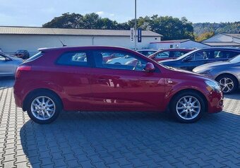 Kia ProCeed 2008, 2.0 CRDI / 104 kW (141 koní) – Hatchback - 5