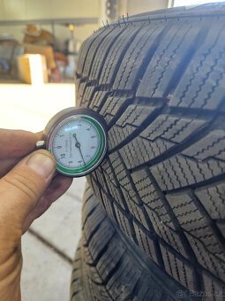 Sada disku 5x139,7mm s pneu 205/70/15 - Jimny - 5