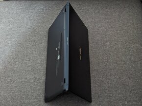 Ultrabook ASUS Zenbook 15 - 5