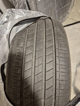 Mazda 3 - sada letních pneumatik Bridgestone 215/45R18 89W - 5