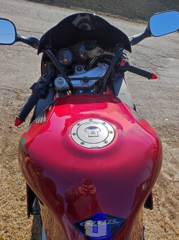 Honda CBR 900 RR 1997 - 5