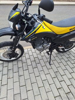 Suzuki 125 sm - 5