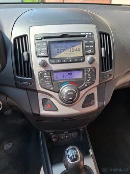 Hyundai i30 CW - 2010 - 5