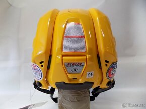 NOVÁ - TOP helma CCM Resistance žlutá Gold vel. S - 5