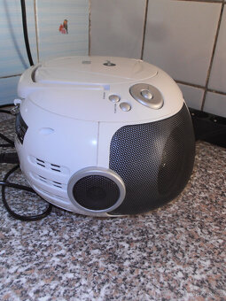 Rádio s CD přehrávačem - 5