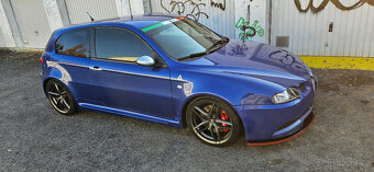 Alfa Romeo 147 GTA 3,2 Q2 - 5