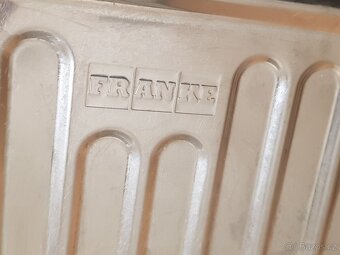 nerez kuchyňský dřez 780x435 FRANKE p.c.1900 Kč - 5