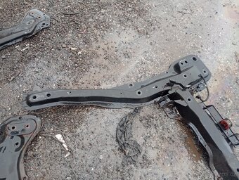 PEUGEOT EXPERT, CITROEN JUMPY,FIAT SCUDO NÁPRAVNICE, RÁM POD - 5