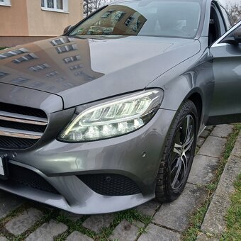 MERCEDES-BENZ C200d//2019 - 5