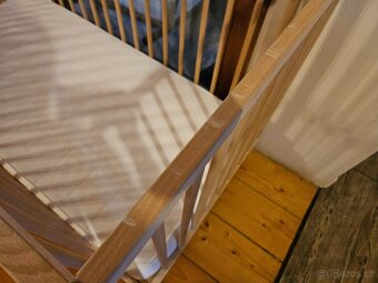 Dětská postýlka IKEA 120x60 cm + matrace + doplňky - 5