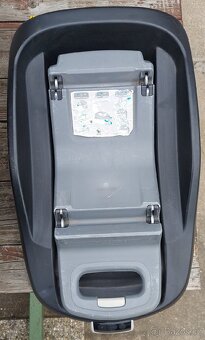 Vajíčko Maxi-cosi Pebble + základna ISOfix 0-13 kg - 5