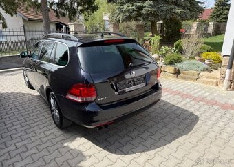 Volkswagen Golf 1,4 TSi Comfortline pravid.ser benzín - 5