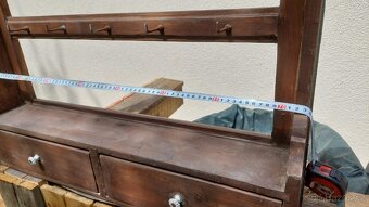 Dřevěná závěsná police - 5