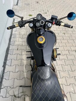 Harley davidson Custom 1200 stavba - 5