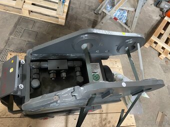 Powertilt Kinshofer TC05 S40 - 5