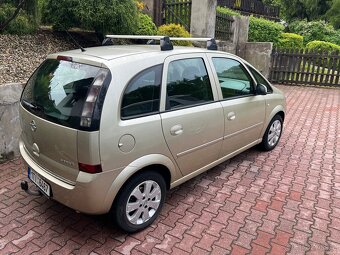 OPEL MERIVA 1,4 16v - 5
