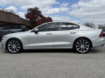 2019 Volvo S60 T5 Momentum FWD 2.0 - 5