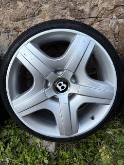 Bentley R19 s novými pneu 225/35 R19 - 5