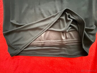 Společenské šaty - malé černé - 5