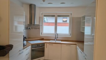 Použ. kuchyň. linka NADOP, tvar U 225x166 cm, bílá fólie/dub - 5