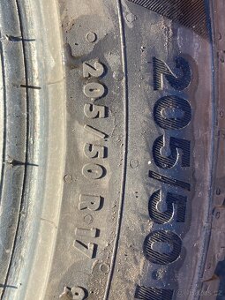 2x Continental 205/50r17 4mm zimní - 5