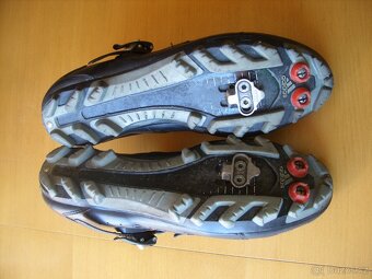 MTB Adidasky, Starší ale téměř nové - 5