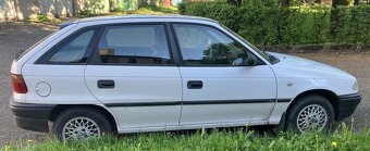 Opel Astra F 1.4 16V, r.v. 1996 – automat, slušný stav - 5