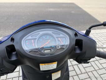 Suzuki Sixteen 125i, 2010 - 5