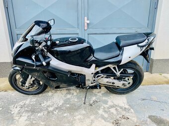 Kawasaki ZX7R, možnost splátek a protiúčtu - 5