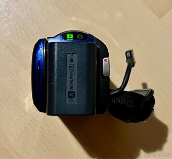 Videokamera Sony DCR-SX45E 70x/2000x zoom 16GB SD - 5