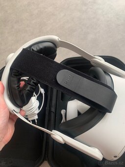 VR Meta Quest 2 (64GB) - 5