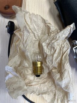 Starý blesk k fotoaparatu Ihagee-Exakta Vacublitz 1950 - 5