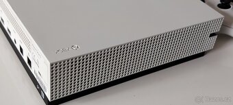 Xbox one S - 5