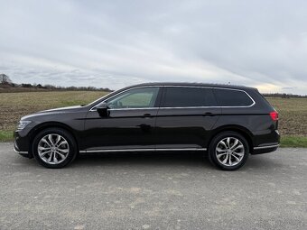 Passat Combi 2.0TDI 110kW 94tis km ELEGANCE DPH ČR FACELIFT - 5