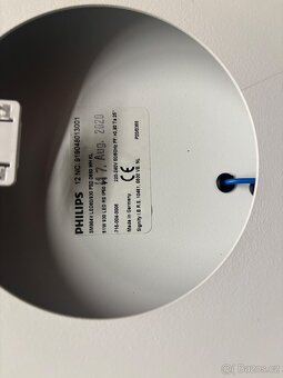 Světla Philips 2x a sušák rukou - 5