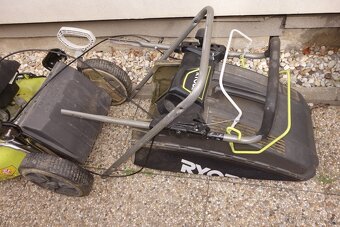 Sekacka s pojezdem Ryobi 190cc, Motor Subaru - 5