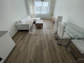 Pronájem novostavby bytu 2+kk s parkovacím stáním, Plzeň-Skv - 5