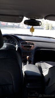 Peugeot 607 - 5