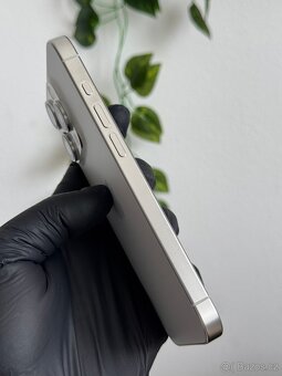 iPhone 15 Pro 128GB eSIM bílý titan - 5