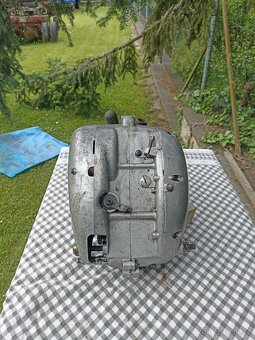 Motor ČZ 150c - 5