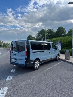 Renault Trafic 110 kW automat - 9 místní L2 - 5