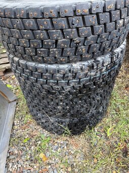 4x pneu 245/70 r17,5 - 5