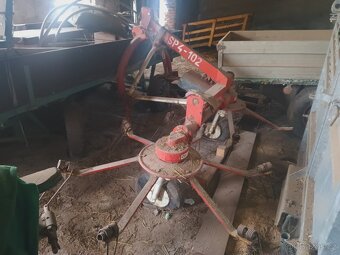 Prodám obraceč sena - 5