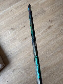 Hokejka Bauer TWITCH, pravá, P92 a P28, flex 70, 77 a 87 - 5