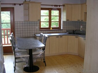 Chalupa,dům na polosamotě s pozemkem 5000m², Luhačovice - 5