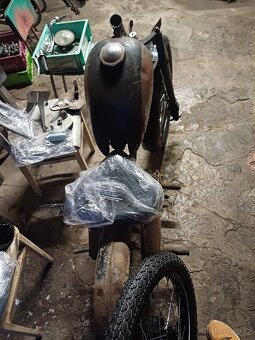 Prodám ČZ 125C neodpruzene - 5