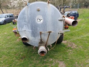 Fekál 4000 l. - 5