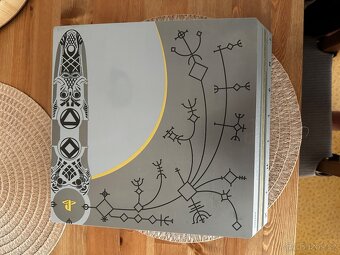 PlayStation 4 pro 1TB GOD OF WAR edition - 5