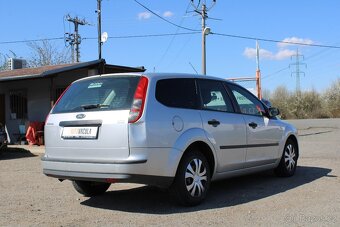 Ford Focus 1,6i 74KW, KLIMATIZACE, ČR, r.v. 2006 - 5